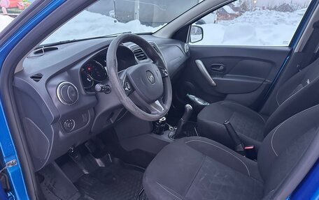 Renault Sandero II рестайлинг, 2017 год, 885 000 рублей, 5 фотография