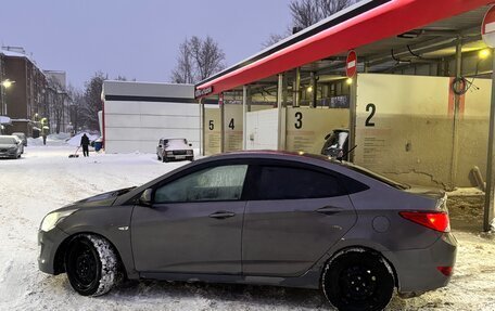 Hyundai Solaris II рестайлинг, 2016 год, 400 000 рублей, 5 фотография