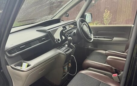 Honda Stepwgn IV, 2017 год, 2 089 000 рублей, 2 фотография