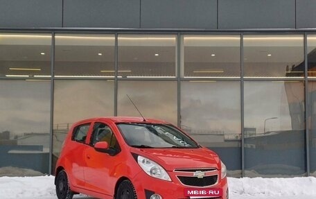 Chevrolet Spark III, 2011 год, 549 000 рублей, 2 фотография