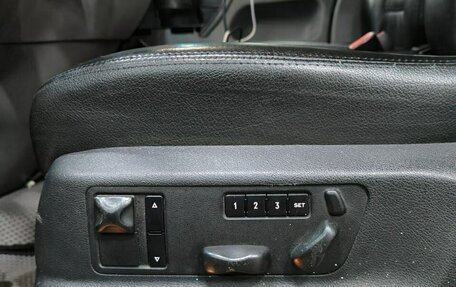 Volkswagen Multivan T5, 2005 год, 950 000 рублей, 8 фотография