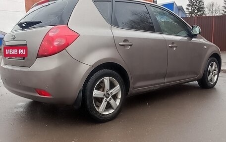 KIA cee'd I рестайлинг, 2009 год, 610 000 рублей, 4 фотография
