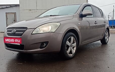 KIA cee'd I рестайлинг, 2009 год, 610 000 рублей, 6 фотография