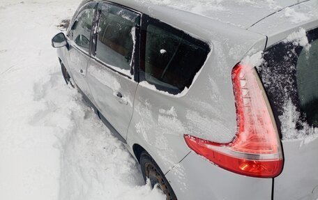 Renault Scenic III, 2010 год, 600 000 рублей, 3 фотография