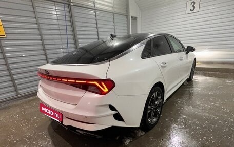 KIA K5, 2021 год, 2 200 000 рублей, 11 фотография