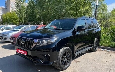 Toyota Land Cruiser Prado 150 рестайлинг 2, 2010 год, 3 550 000 рублей, 1 фотография