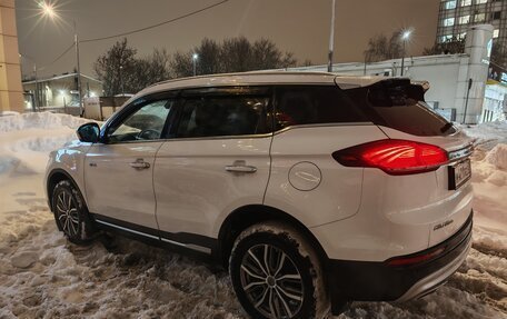 Geely Atlas, 2022 год, 1 870 000 рублей, 5 фотография