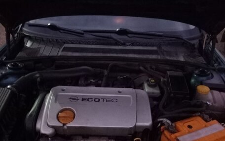 Opel Vectra B рестайлинг, 2002 год, 280 000 рублей, 2 фотография