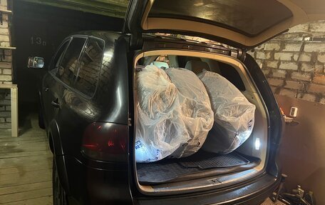 Volkswagen Touareg III, 2005 год, 830 000 рублей, 6 фотография