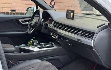 Audi Q7, 2015 год, 3 250 000 рублей, 10 фотография