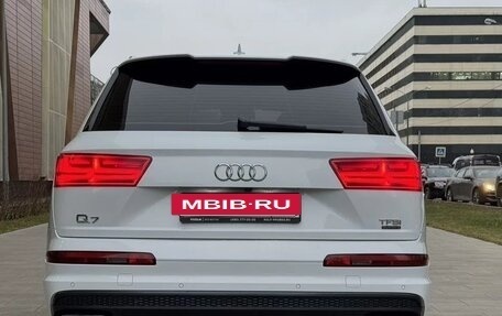 Audi Q7, 2015 год, 3 250 000 рублей, 6 фотография