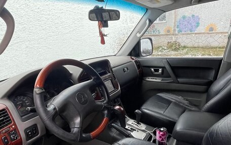 Mitsubishi Montero III, 2004 год, 750 000 рублей, 6 фотография