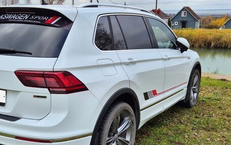 Volkswagen Tiguan II, 2019 год, 2 770 000 рублей, 3 фотография