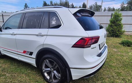 Volkswagen Tiguan II, 2019 год, 2 770 000 рублей, 9 фотография