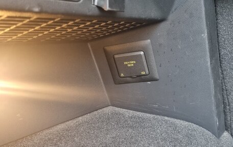 Volkswagen Tiguan II, 2019 год, 2 770 000 рублей, 27 фотография