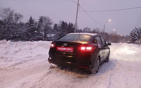 Hyundai Solaris II рестайлинг, 2021 год, 1 680 000 рублей, 5 фотография