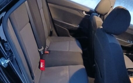 Hyundai Solaris II рестайлинг, 2021 год, 1 680 000 рублей, 10 фотография