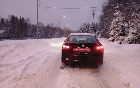 Hyundai Solaris II рестайлинг, 2021 год, 1 680 000 рублей, 6 фотография