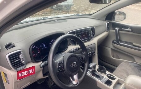 KIA Sportage IV рестайлинг, 2018 год, 1 950 000 рублей, 8 фотография