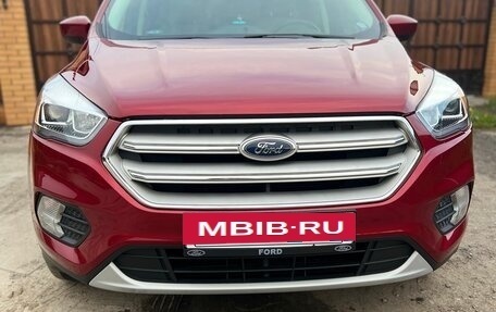 Ford Escape III, 2018 год, 1 950 000 рублей, 3 фотография