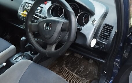 Honda Fit III, 2003 год, 395 000 рублей, 7 фотография