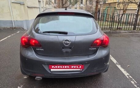 Opel Astra J, 2011 год, 800 000 рублей, 5 фотография