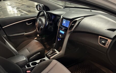 Hyundai i30 II рестайлинг, 2014 год, 1 200 000 рублей, 6 фотография