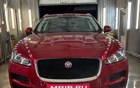 Jaguar F-Pace, 2017 год, 2 500 000 рублей, 2 фотография