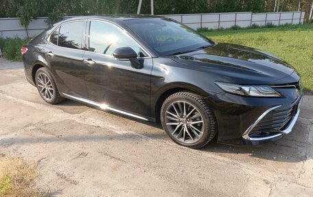 Toyota Camry, 2023 год, 3 000 000 рублей, 3 фотография