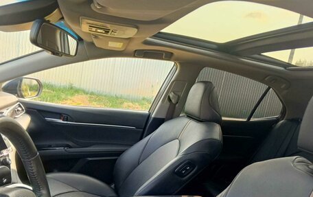 Toyota Camry, 2023 год, 3 000 000 рублей, 9 фотография