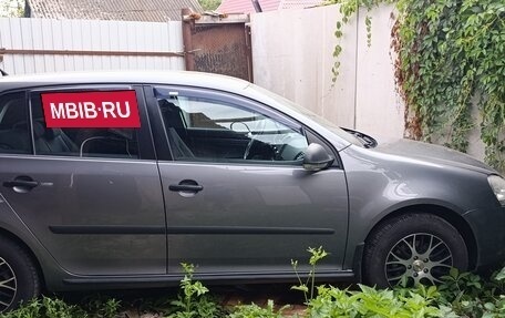 Volkswagen Golf V, 2008 год, 800 000 рублей, 2 фотография