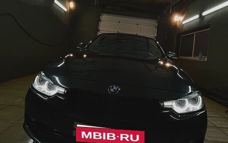BMW 3 серия, 2017 год, 1 620 000 рублей, 4 фотография