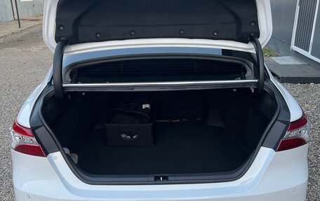 Toyota Camry, 2021 год, 2 700 000 рублей, 14 фотография
