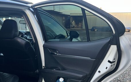 Toyota Camry, 2021 год, 2 700 000 рублей, 20 фотография