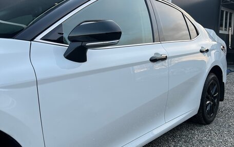 Toyota Camry, 2021 год, 2 700 000 рублей, 22 фотография