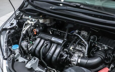 Honda Fit III, 2019 год, 1 400 000 рублей, 28 фотография