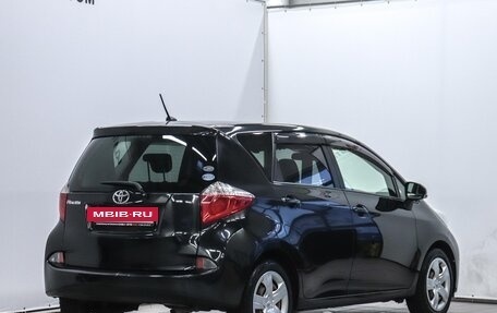 Toyota Ractis II, 2011 год, 790 000 рублей, 3 фотография