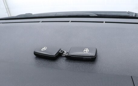 Toyota Ractis II, 2011 год, 790 000 рублей, 24 фотография