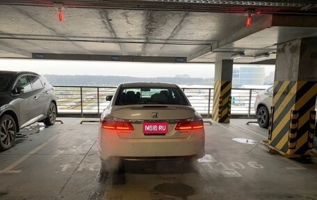 Honda Accord IX рестайлинг, 2013 год, 1 400 000 рублей, 8 фотография