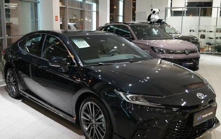 Toyota Camry, 2025 год, 5 500 000 рублей, 2 фотография