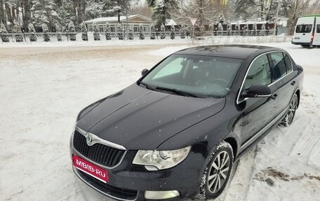 Skoda Superb III рестайлинг, 2012 год, 790 000 рублей, 1 фотография