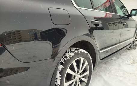 Skoda Superb III рестайлинг, 2012 год, 790 000 рублей, 11 фотография