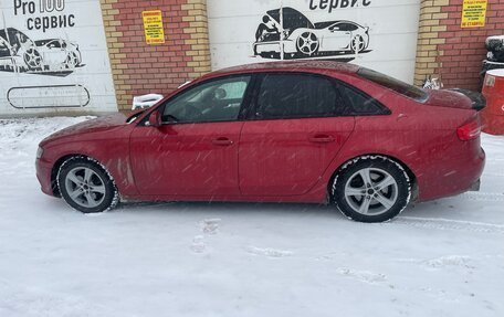 Audi A4, 2010 год, 800 000 рублей, 2 фотография