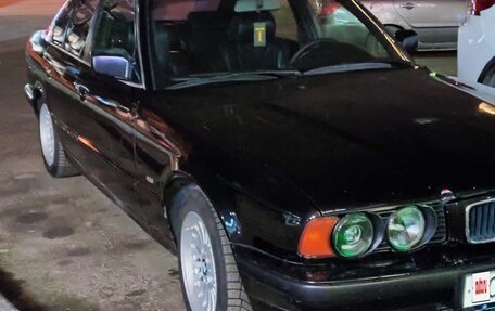 BMW 5 серия, 1994 год, 600 000 рублей, 2 фотография