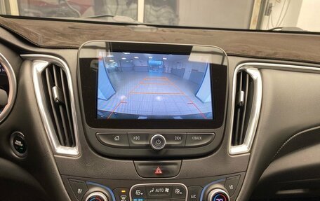 Chevrolet Malibu IX, 2016 год, 1 699 900 рублей, 15 фотография