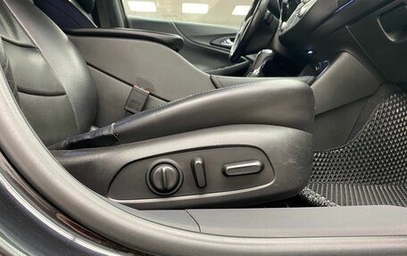 Chevrolet Malibu IX, 2016 год, 1 699 900 рублей, 17 фотография