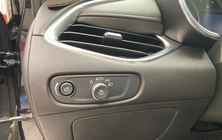 Chevrolet Malibu IX, 2016 год, 1 699 900 рублей, 20 фотография