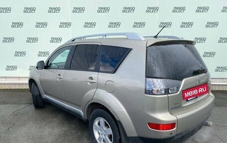 Mitsubishi Outlander III рестайлинг 3, 2007 год, 890 000 рублей, 6 фотография