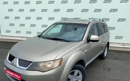 Mitsubishi Outlander III рестайлинг 3, 2007 год, 890 000 рублей, 1 фотография
