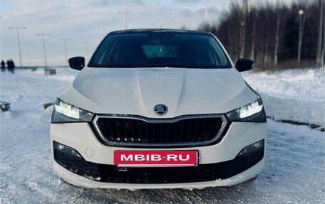 Skoda Rapid II, 2021 год, 1 400 000 рублей, 2 фотография